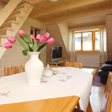 Apartment Dom Numer 3 *