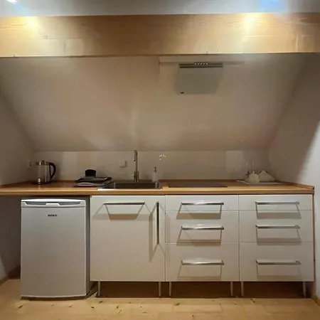 Apartman Dom Numer 3 *